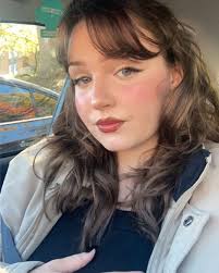 Bella Sweeney (@sweeneybella) • Instagram photos and videos