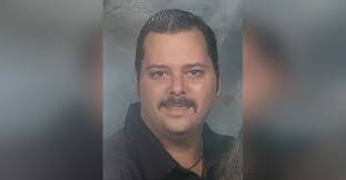 Linda Pineiro's Instagram, Twitter & Facebook