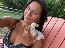 Looking for an apartment/house that I can rent with my German Shepherd. TYI