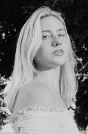 Portraits — Tess Graham Photography