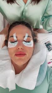 Beauty Societe Lash Appointment with Friends