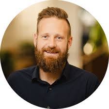 Joshua Mcquade's Instagram, Twitter & Facebook