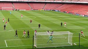 Arsenal immediately set about asserting their authority on proceedings though, winning a corner inside the first minute, before kieran tierney stung the palms of david raya. Friendly Arsenal 2 3 Brentford Match Report Post Match Report Arsenal Com