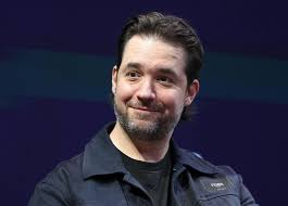 Reddit cofounder Alexis Ohanian predicts live theater and sports will  become more popular than ever as AI grows