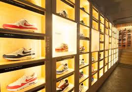 Check Out This Awesome Nike Air Max Wall Display Sneakernews Com Wall Display Retail Display Showcase Display