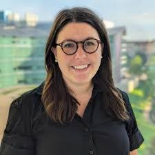 Ashley Plumb's Instagram, Twitter & Facebook