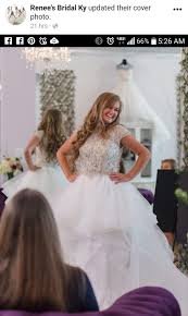 Kendra And Her Wedding Dress Wedding Dress Blog Duggar Wedding Celebrity Wedding Dresses