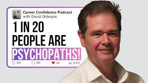 Shari Dunn's Instagram, Twitter & Facebook