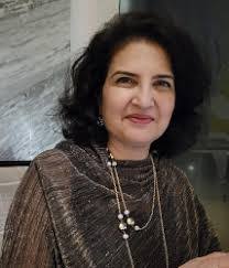 Hina Azam's Instagram, Twitter & Facebook