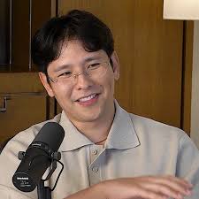 In this podcast episode, we talk to Master's student Minoo Dixon about his  recently composed piece, Balatro. Balatro recently won the National Band  Association and Alfred Publishing Young Band ...