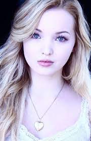 Dove cameron took over disneyland, and she brought us — and a few bad apples she knows — along for the ride. Dove Cameron Cameron Dove Dove Cameron Style Dove Cameron Dove Cameron Shameless