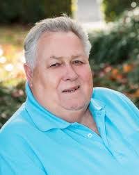 Amanda Watford's Instagram, Twitter & Facebook