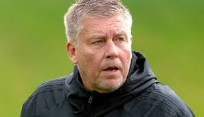 Försäsongssnack med Peter Lindquist i Ovesholms IF dam