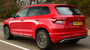 What's the difference between karoq 2wd and 4x4? New Skoda Karoq Sportline 2019 Review Auto Express