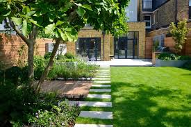 5 Of The Best Before And After Garden Transformations Houzz Uk Modern Garden Design Garden Design Modern Garden