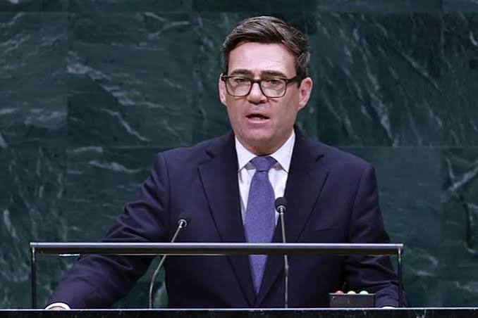 GB News halted for breaking news - and it's utter humiliation for Andy Burnham - AOL