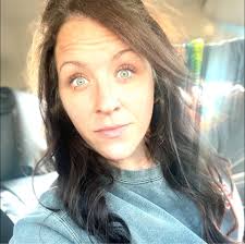 These girls are laying… what breed and which one is laying which eggs