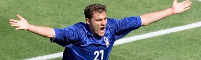 Vieri was a member of florentine nobility, and was the youngest member of the affluent pazzi family. I Could Have Been The World S Best Batsman Says Italian Football Great Christian Vieri