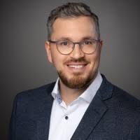 100+ "Robert Wolf" profiles