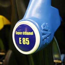✔ le carburant alternatif à base d'éthanol carburant e85 permet aux véhicules utilisant uniquement de l'essence de fonctionner à l'éthanol comme carburant alternatif. Carburant Que Vaut La Conversion Au Superethanol E85 Actualite Ufc Que Choisir