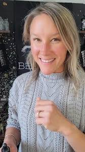 Hester Kuhn's Instagram, Twitter & Facebook