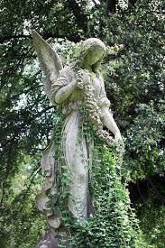 Pin By Mark Shoesmith On Angels And The Grim Reaper Angel Sculpture Angel Statues Cemetery Angels