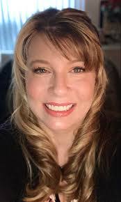 Sonja Amos's Instagram, Twitter & Facebook