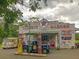 Road Trips From Brisbane 10 Great Adventures In The Lockyer Valley Trip Road Trip Local Tour