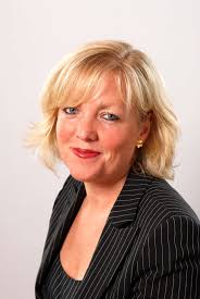 About Fiona Peniston-Bird