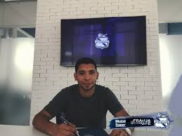 El uruguayo cristian palacios no desaprovechó el penal y aumentó la ventaja para sporting cristal en la primera jornada. Por 3 Anos Llega A Puebla Cristian Palacios Meganoticias