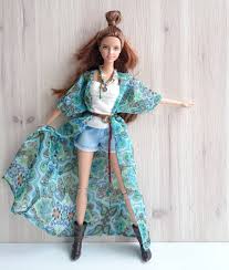 Pin By Omre Tosun On Oklahoma University Cheerleader Barbie Doll Barbie Dress Pattern Barbie Clothes Doll Clothes Barbie