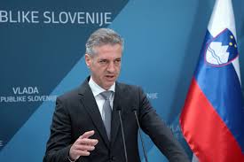 zdravje začasno prevzema premier Golob ...