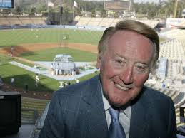 Fan dies after fall from upper deck at Braves' stadium