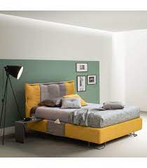 Letto dal design moderno imbottito in stoffa di micro fibra. Letto Con Contenitore Dress Personalizzazioni Senza Limiti