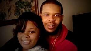 Breonna Taylor Police Report Released Accounting Gives Few Details Some Wrong Abc13 Houston