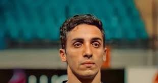وانتقل كريم فؤاد من نادي النجوم إلى إنبي في صفقة انتقال على سبيل الإعارة قبل أن يحسم الفريق البترولي انتقال اللاعب بشكل نهائي حيث يرى مسئولي النادي الأهلي أن. Ø¥Ù†Ø¨ÙŠ ÙŠÙƒØ´Ù Ø­Ù‚ÙŠÙ‚Ø© Ù…ÙØ§ÙˆØ¶Ø§Øª Ø§Ù„Ø£Ù‡Ù„Ù‰ Ù…Ø¹ ÙƒØ±ÙŠÙ… ÙØ¤Ø§Ø¯ ÙˆØªÙØ¹ÙŠÙ„ Ø¨Ù†Ø¯ Ø§Ù„Ø´Ø±Ø§Ø¡ Ø§Ù„ÙŠÙˆÙ… Ø§Ù„Ø³Ø§Ø¨Ø¹