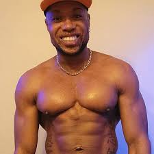 SOMETHING WEIRD IS HAPPENING. A ton of conservatives are acting like  they've lost. They're realizing all of the people that voted Harris are  looking at them funny. They're trying to mend fences