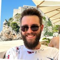 1500+ profils pour “Dron”