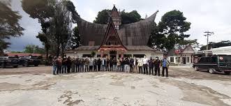 Aceh merupakan kawasan yang sangat kaya dengan seni budaya lazimnya wilayah indonesia lainnya. 33 Ormas Okp Inginkan Dairi Harmonis Dan Rukun Dalam Perbedaan