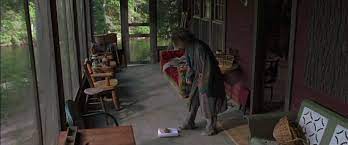 It features johnny depp as the writer mort rainey who is in seclusion in a cabin after finding his wife cheating on him in a hotel. Secret Window 2004 Photo Gallery Imdb