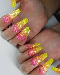 Glitterombre With Glitter Lemon Loose Glitter Lillynails Nailcode Longnails Summer Pink Yellow Ombre Ombre Nails Glitter Loose Glitter Yellow Nails