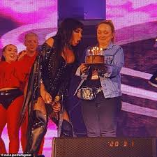 Mardi gras is a wild celebration that takes place in the streets of new orleans every year. Fans Singen Kesha 32 Happy Birthday An Die 2020 Sydney Mardi Gras After Party Aktuelle Boulevard Nachrichten Und Fotogalerien Zu Stars Sternchen