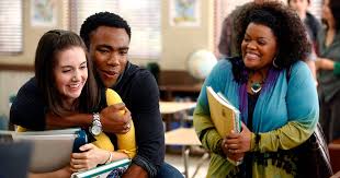 The 20 greatest modern comedies on netflix to watch right now. What To Watch On Netflix After Modern Family