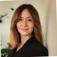 Kate Meeks's Instagram, Twitter & Facebook