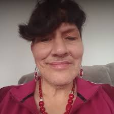 I'm a cat addict with 5 cats at home