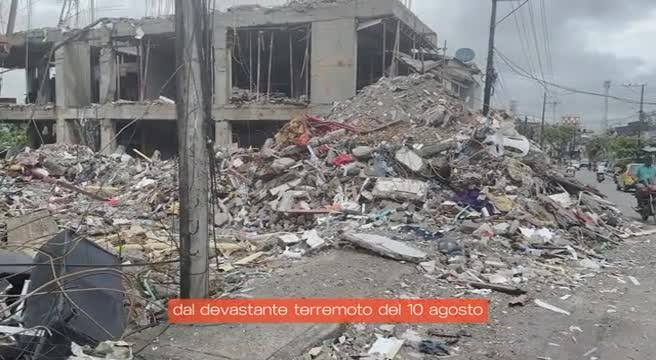 Colombia, a un mese da terremoto mancano acqua potabile e case sicure