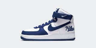 The air force is a range of athletic shoes made by nike that began with the air force 1 and went on to include the air force 2, air force 3, air force sts, air force 5, air force xxv and air force 09. Nike Air Force 1 High 07 Lv8 Emb Hanon