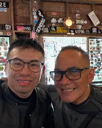 derrick ong (@derrickongboyang) · Singapore, Singapore