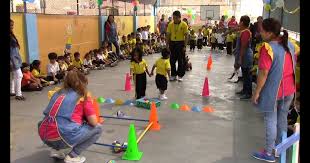 Definición (¿qué son?) los juegos en los shooter por ejemplo, podemos subir de rango de cabe destacar también que son los favoritos a la hora de organizar torneos, ya que. Que Son Los Juegos Organizados Ejemplos Juegos Educacion Fisica Robacolas Aros Musicales Los Balones El