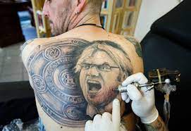 Wir sind berlin ink tattooing, ein in mitte gelegenes tattoo studio. Tattoos Klassische Motive Und Ihre Bedeutung Der Spiegel